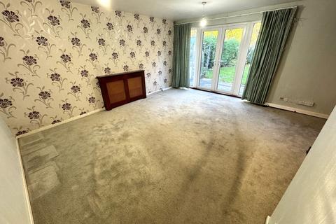 undefined, Lynwood Close, Willenhall