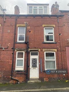 2 bedroom terraced house to rent, Paisley Street, Leeds, LS12