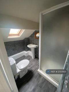 2 bedroom terraced house to rent, Paisley Street, Leeds, LS12