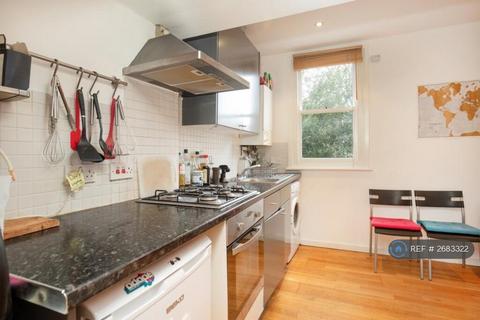 1 bedroom flat to rent, Bellefields Road, London, SW9