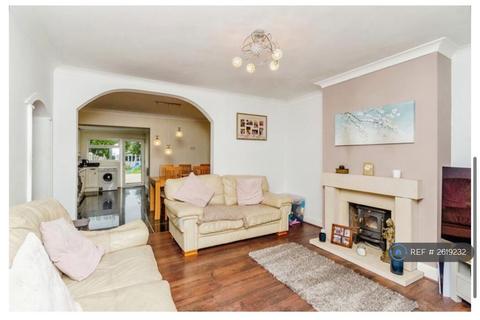 3 bedroom terraced house to rent, Coltham Road, Willenhall, WV12