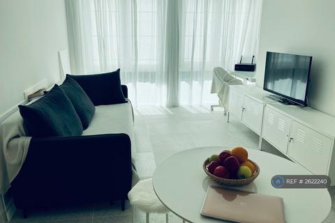 undefined, Cendal Crescent, London, E1