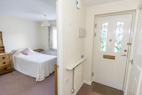 2 bedroom bungalow for sale, Symington Way, Market Harborough