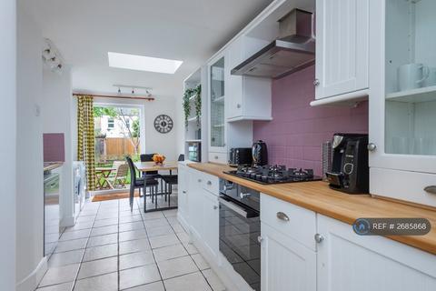 undefined, Chestnut Road, London, SW20