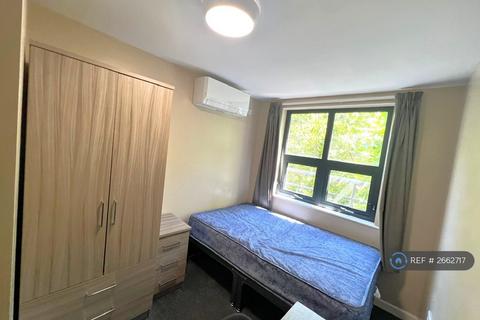 7 bedroom flat to rent, Stokes Croft, Bristol, BS1