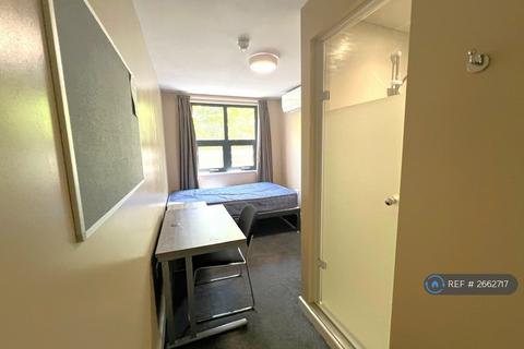 7 bedroom flat to rent, Stokes Croft, Bristol, BS1