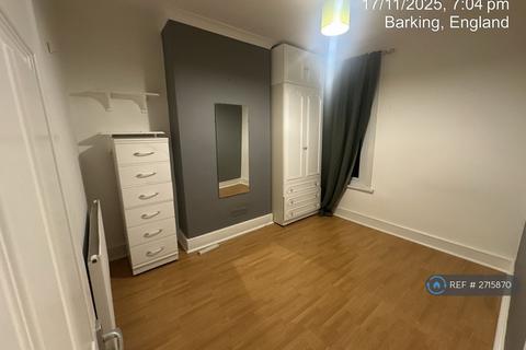 undefined, Park Avenue, Barking, IG11