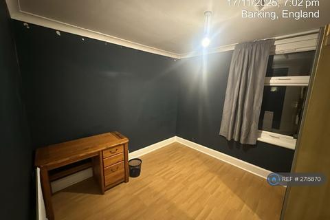 undefined, Park Avenue, Barking, IG11