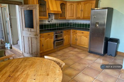 2 bedroom flat to rent, New Road Farm, East Huntspill, Highbridge, TA9
