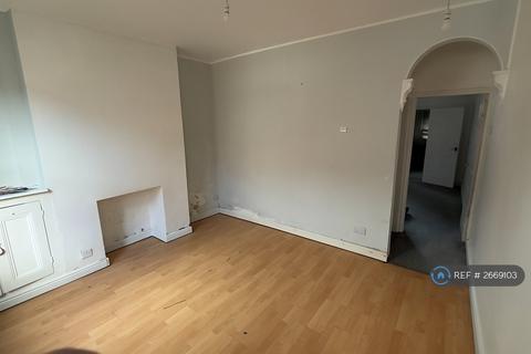 3 bedroom terraced house to rent, Great Central Avenue, Doncaster, DN4