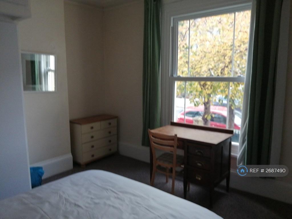 Front Bedroom