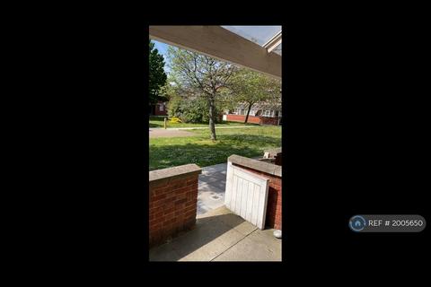 2 bedroom flat to rent, Schofield Walk, London, SE3
