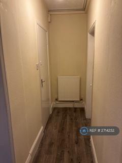 undefined, Russell Street, Reading, RG1