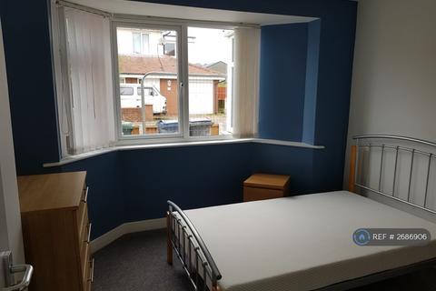 2 bedroom flat to rent, Furness Avenue, Ormskirk, L39
