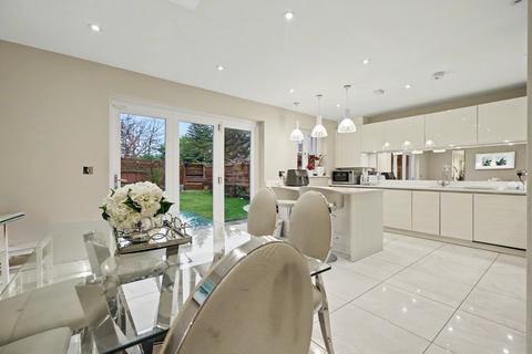 undefined, Rennoldson Green, Chelmsford CM2