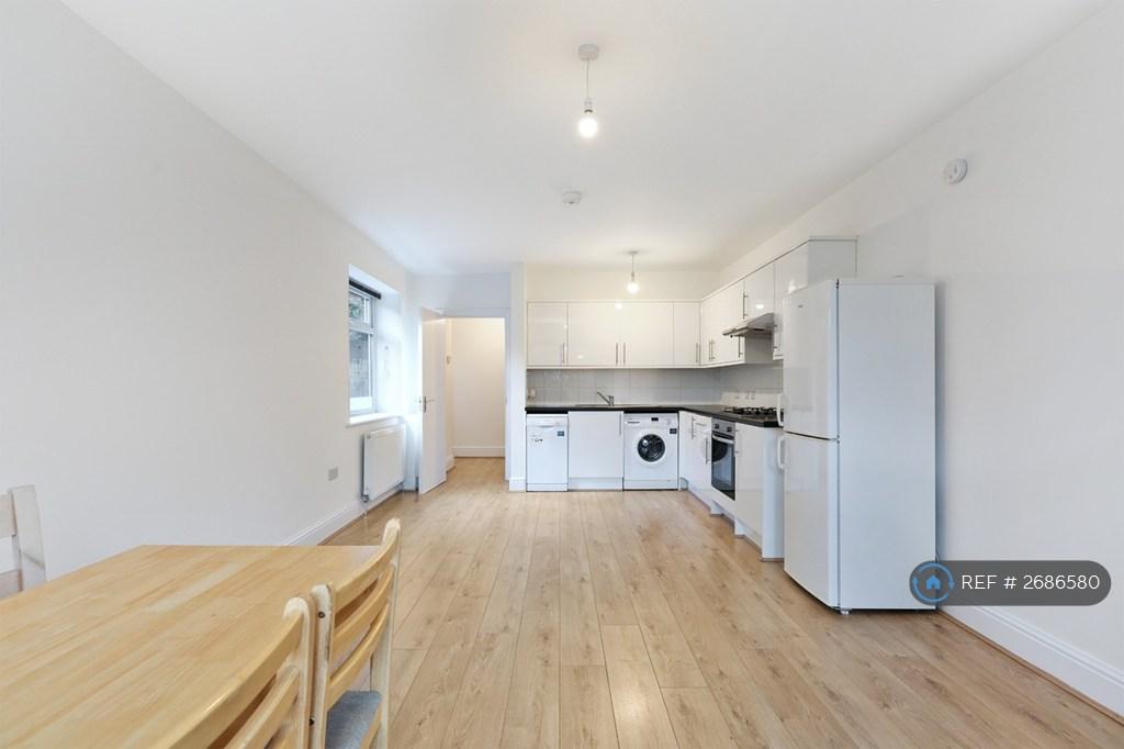 Kitchen / Living Room