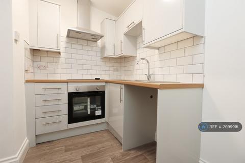 undefined, The Avenue, Pontygwaith, Ferndale, CF43