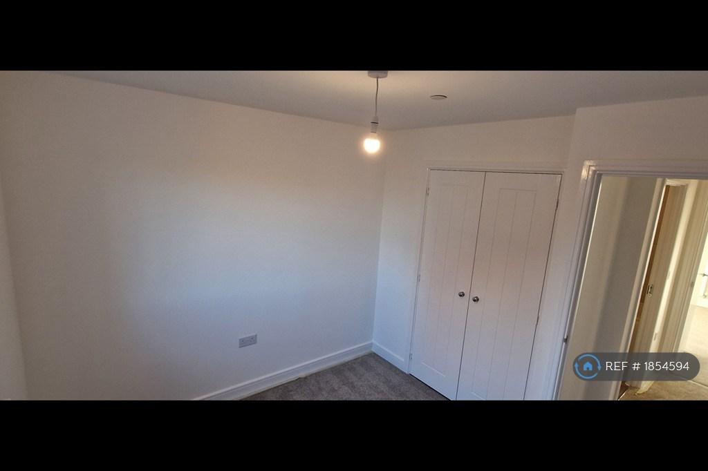 Bedroom 2 With Inbuilt Wardrobe