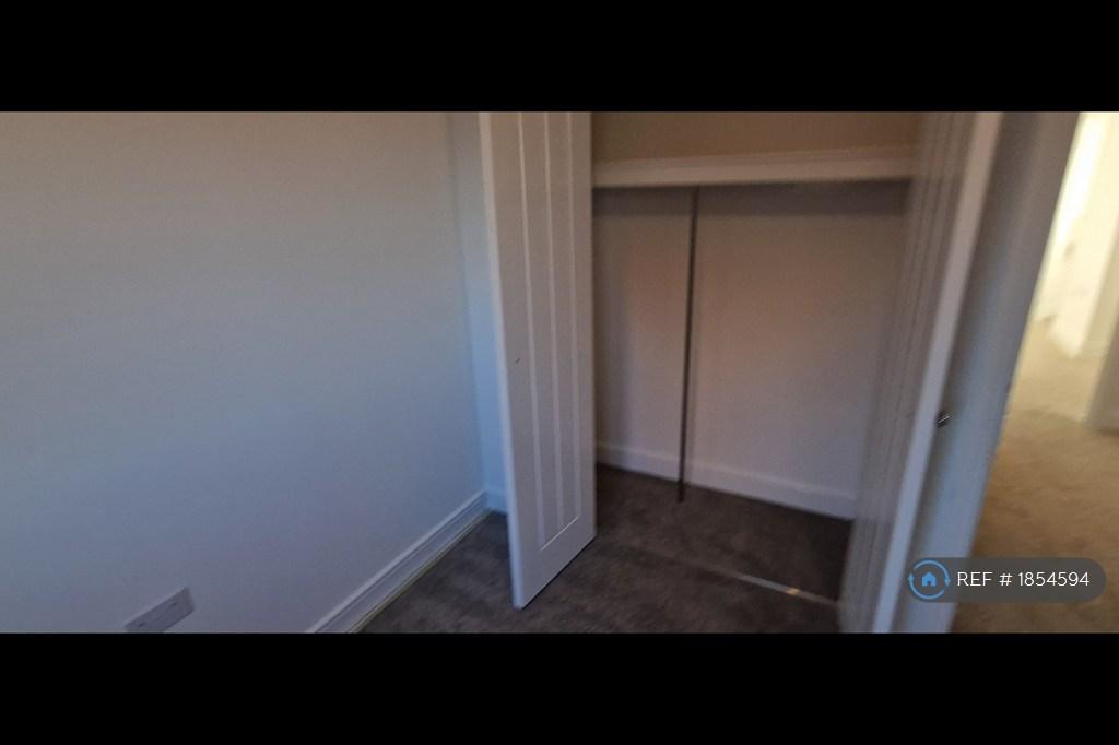 Bedroom 2 With Inbuilt Wardrobe