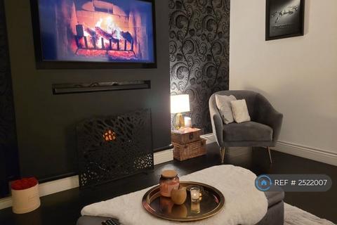 undefined, Grice Court, London, N1