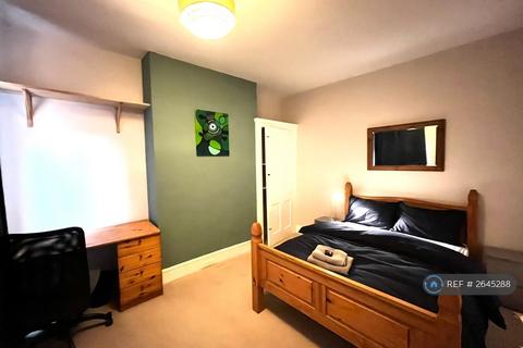undefined, Queen Anne Street, Milton Keynes, MK13