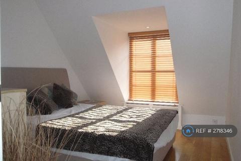 2 bedroom flat to rent, Young Street South Lane, Edinburgh, EH2