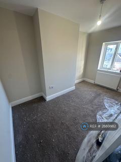 3 bedroom terraced house to rent, Aberdyberthi Street, Swansea, SA1