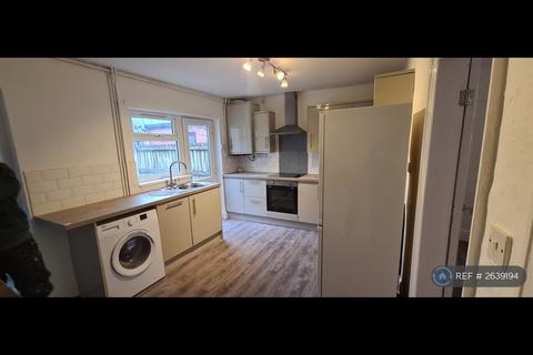4 bedroom terraced house to rent, Talbot Street, Derby, DE1