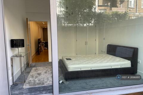 1 bedroom flat to rent, Highbury Stadium Square, London, N5