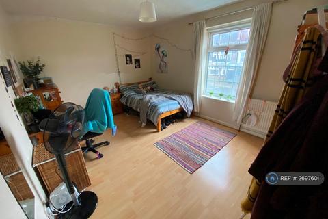 3 bedroom terraced house to rent, Portswood Road, Southampton, SO17