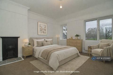 2 bedroom semi-detached house to rent, Parsloes Avenue, Dagenham, RM9