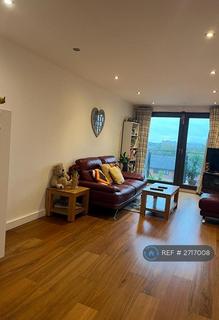 2 bedroom flat to rent, High Street, Slough, SL1