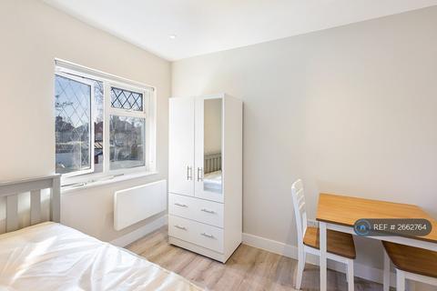 undefined, Lime Close, South Ockendon, RM15