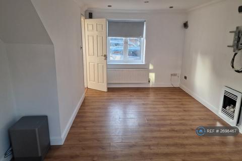 undefined, Caravel Close, Grays, RM16