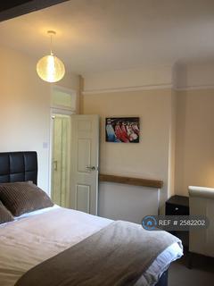 undefined, Vicars Cross Rd, Vicars Cross, Chester, CH3