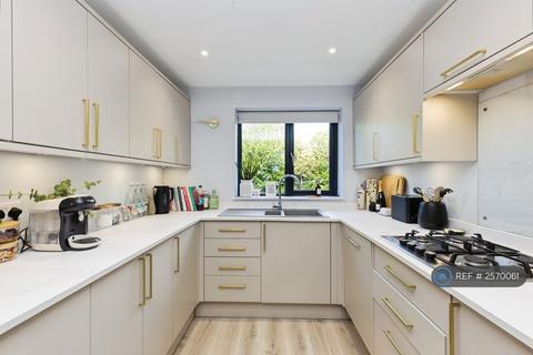 undefined, Cherry Avenue, Cheltenham, GL53