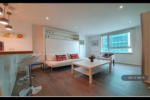 undefined, St George Wharf, London, SW8