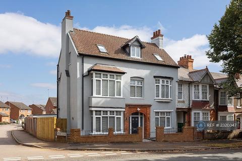 undefined, Finedon Road, Wellingborough, NN8