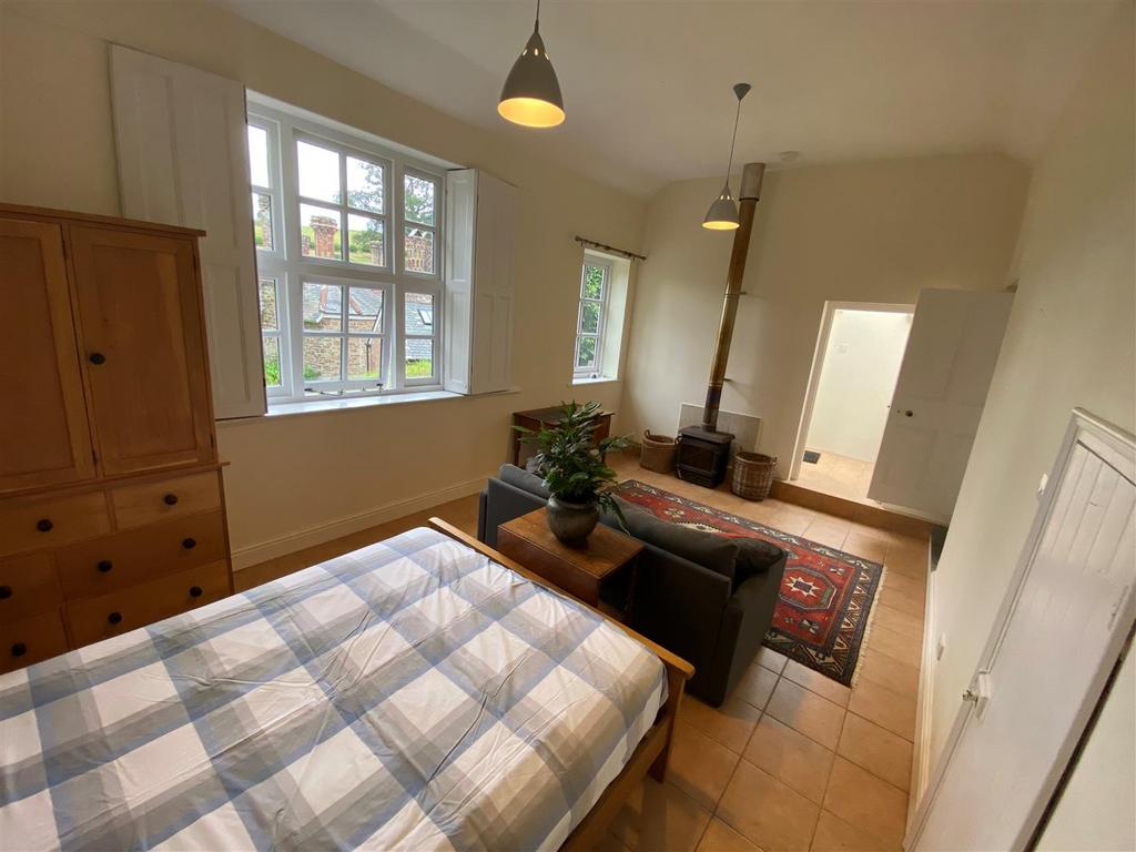 Living room/Bedroom