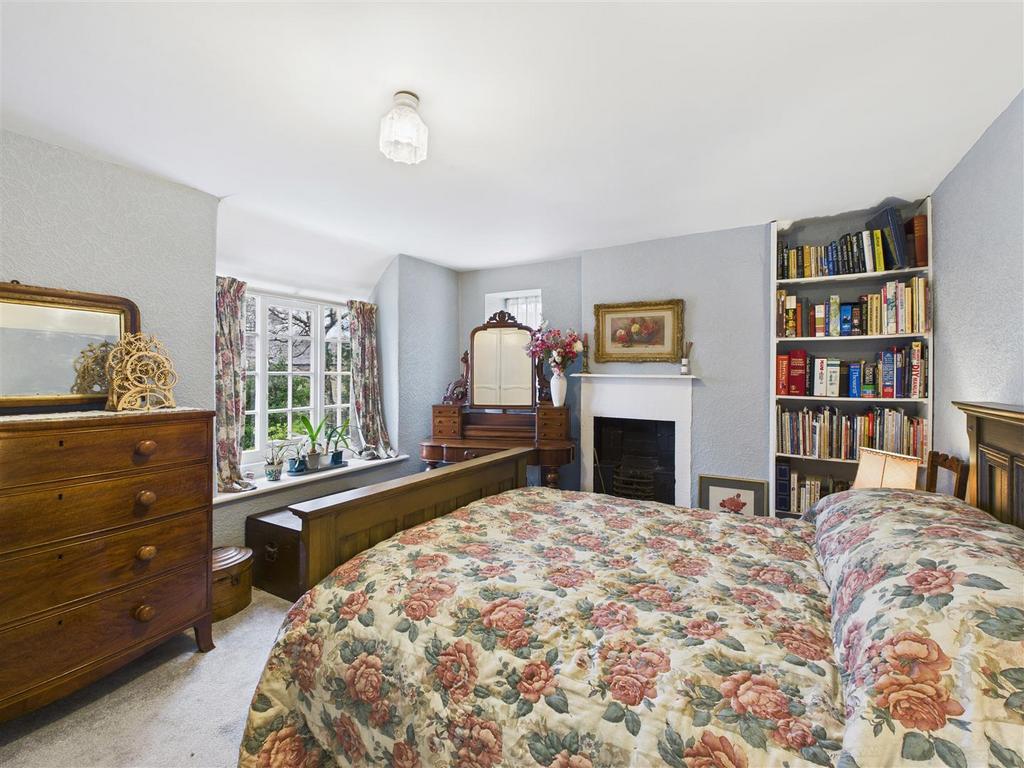 CAM05476 G0-PR0089-STILL020.jpg