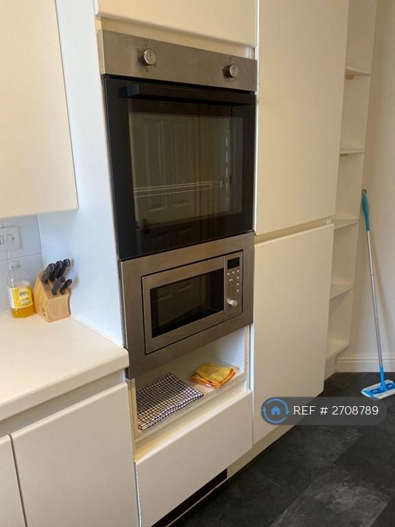 Built In Oven And Microwave