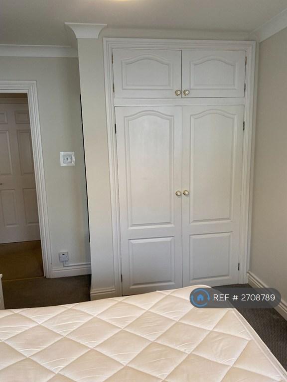 Built In Wardrobe