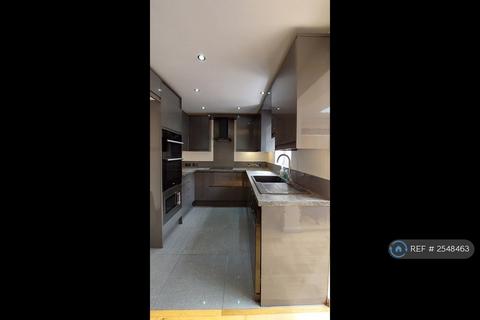 undefined, Swanley Crescent, Potters Bar, EN6