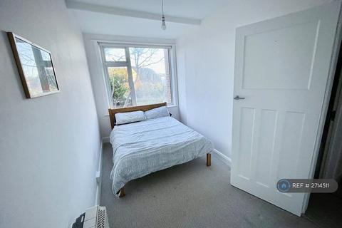 2 bedroom flat to rent, Bonchurch Road, Brighton, BN2