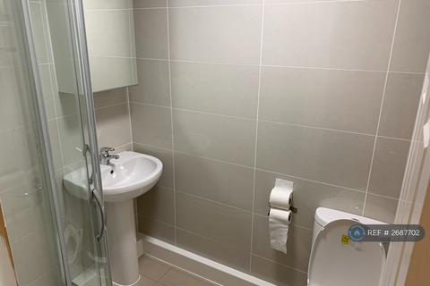 4 bedroom flat to rent, Clarendon Road, Leeds, LS2