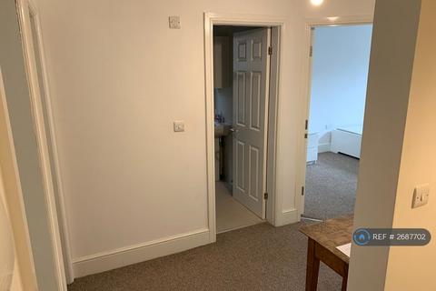 4 bedroom flat to rent, Clarendon Road, Leeds, LS2