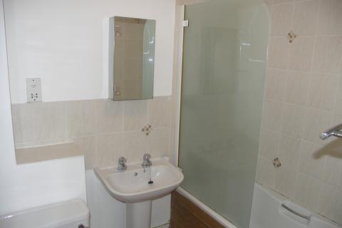 undefined, Queen Alexandra Road, High Wycombe, HP11