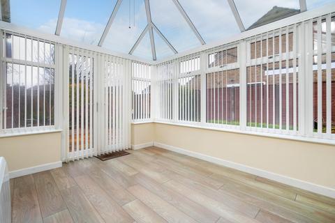 3 bedroom detached bungalow for sale, Colster Way, Grantham NG33