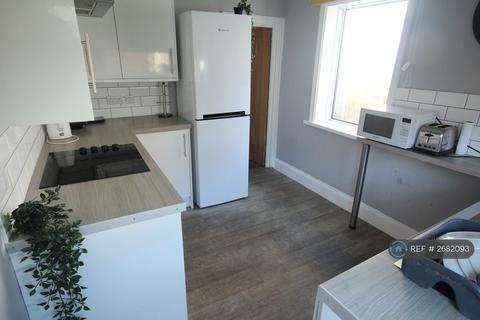 3 bedroom terraced house to rent, Heidelberg Road, Southsea, PO4