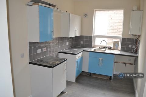 3 bedroom terraced house to rent, Marsh House Lane, Darwen, BB3